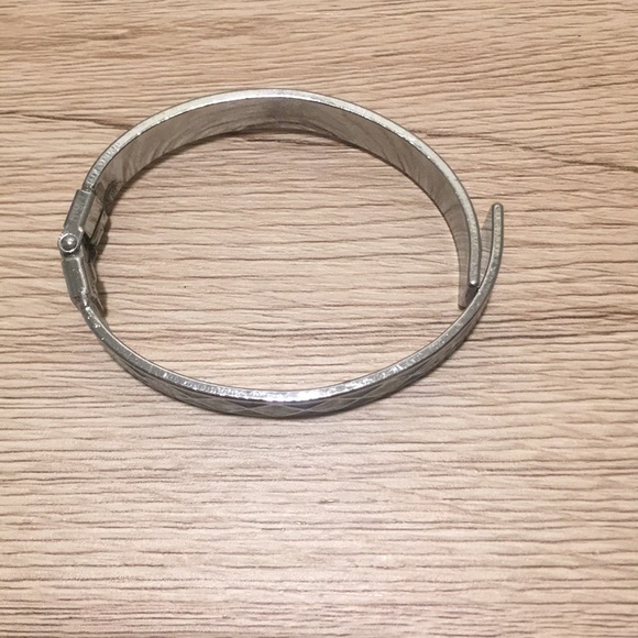 Blue Cuff Bangle - Picture 3 of 4